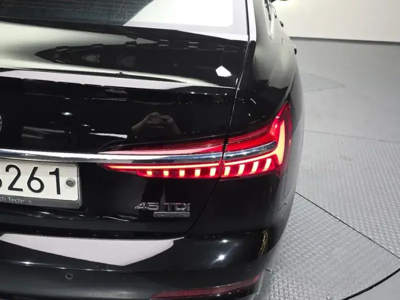 2020 Audi A6 с пробегом 92 788 км