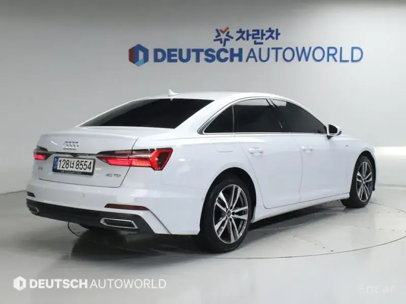 2023 Audi A6 с пробегом 43 443 км