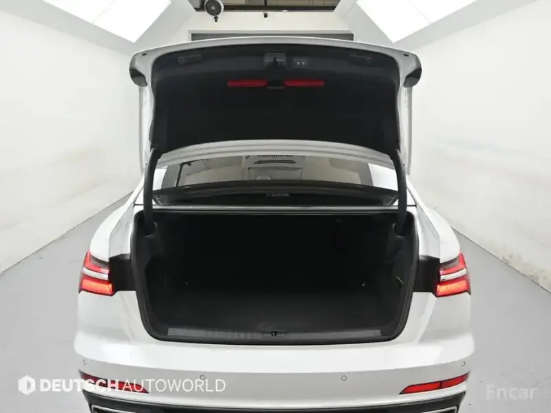 2023 Audi A6 с пробегом 43 443 км