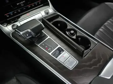 2023 Audi A6 с пробегом 72 503 км