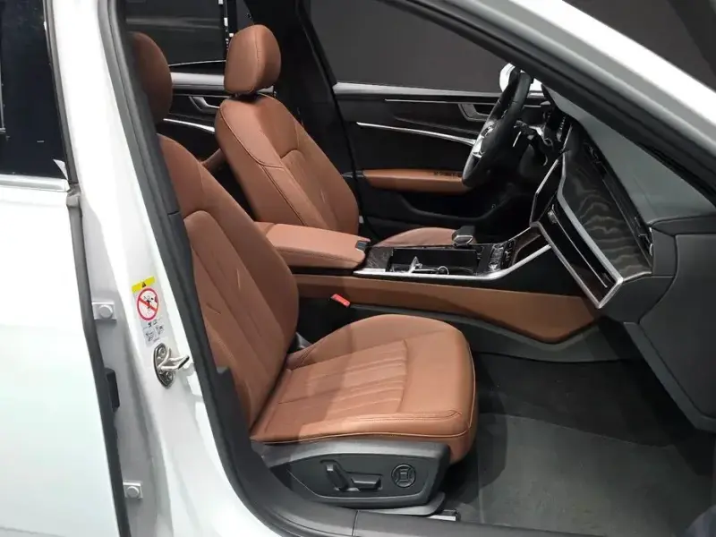 2022 Audi A6 с пробегом 71 939 км