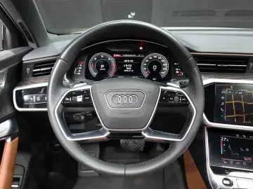 2022 Audi A6 с пробегом 71 939 км