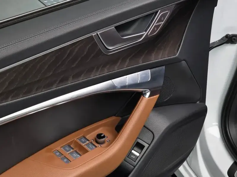 2022 Audi A6 с пробегом 71 939 км