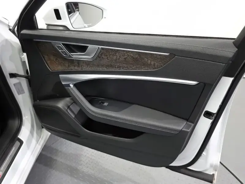 2020 Audi A6 с пробегом 39 432 км