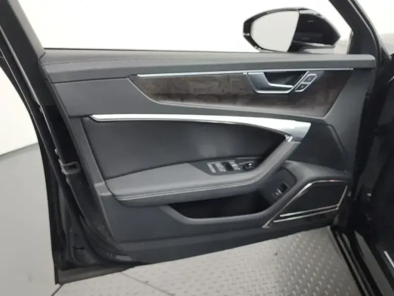 2020 Audi A6 с пробегом 98 805 км