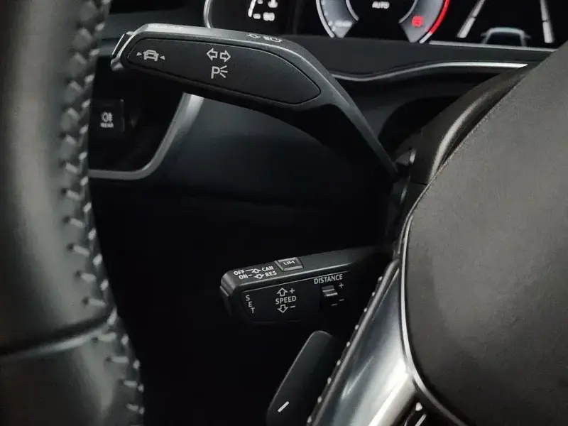 2020 Audi A6 с пробегом 98 805 км