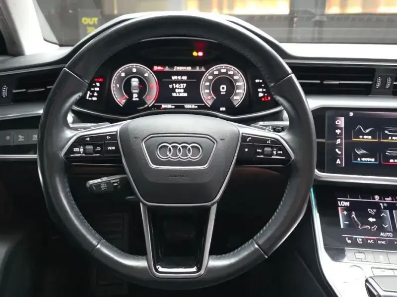 2020 Audi A6 с пробегом 84 428 км