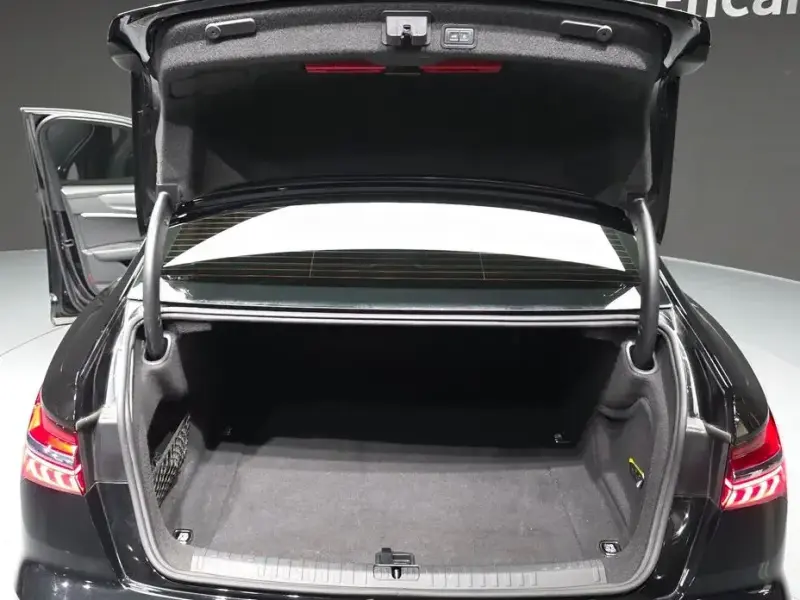 2020 Audi A6 с пробегом 84 428 км