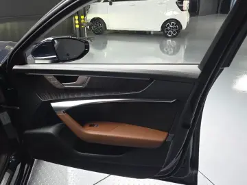 2023 Audi A6 с пробегом 62 980 км