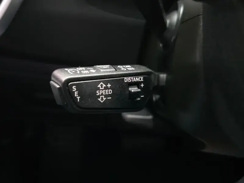 2023 Audi A6 с пробегом 62 980 км