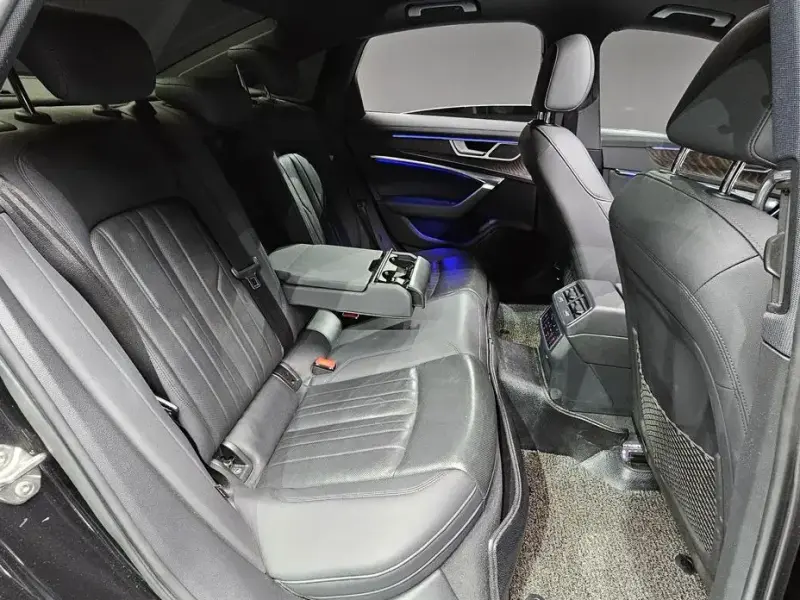 2020 Audi A6 с пробегом 77 079 км