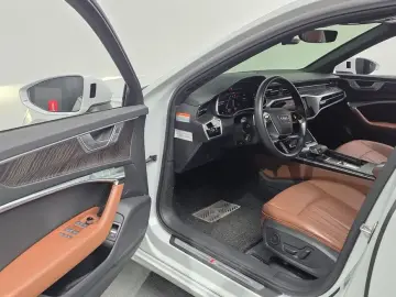 2023 Audi A6 с пробегом 38 225 км