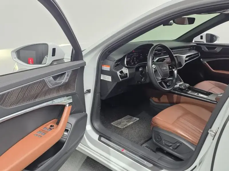 2023 Audi A6 с пробегом 38 225 км