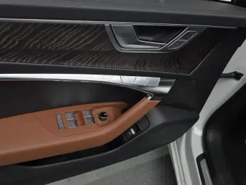 2023 Audi A6 с пробегом 38 225 км