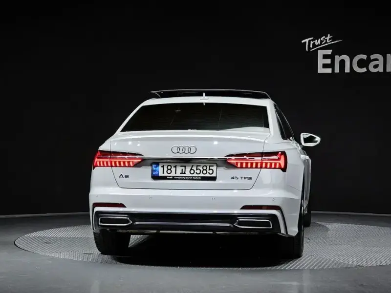 2023 Audi A6 с пробегом 48 321 км