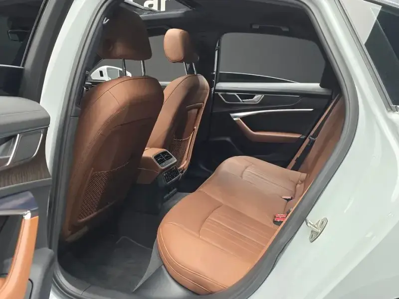 2021 Audi A6 с пробегом 33 534 км