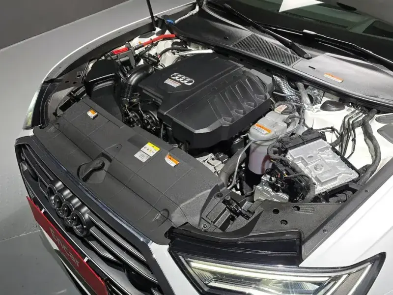 2022 Audi A6 с пробегом 57 394 км