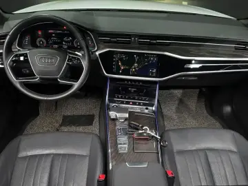 2022 Audi A6 с пробегом 57 394 км