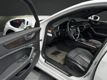 2022 Audi A6 с пробегом 57 394 км