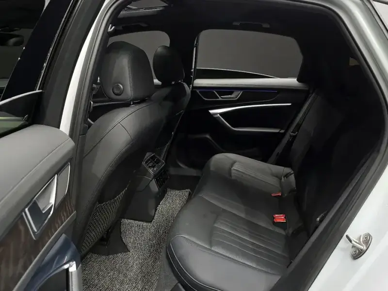2022 Audi A6 с пробегом 57 394 км