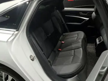 2022 Audi A6 с пробегом 57 394 км