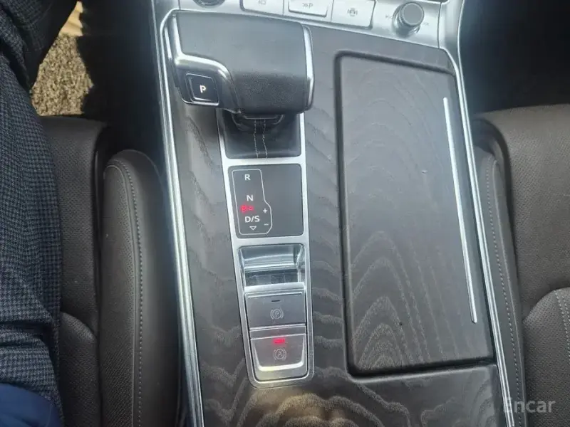 2022 Audi A6 с пробегом 47 317 км