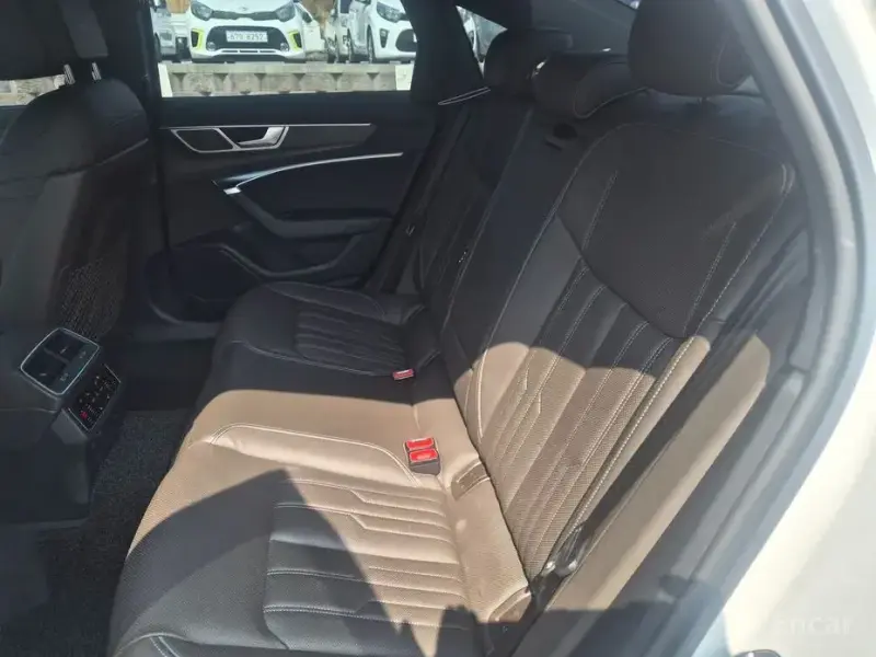 2022 Audi A6 с пробегом 47 317 км