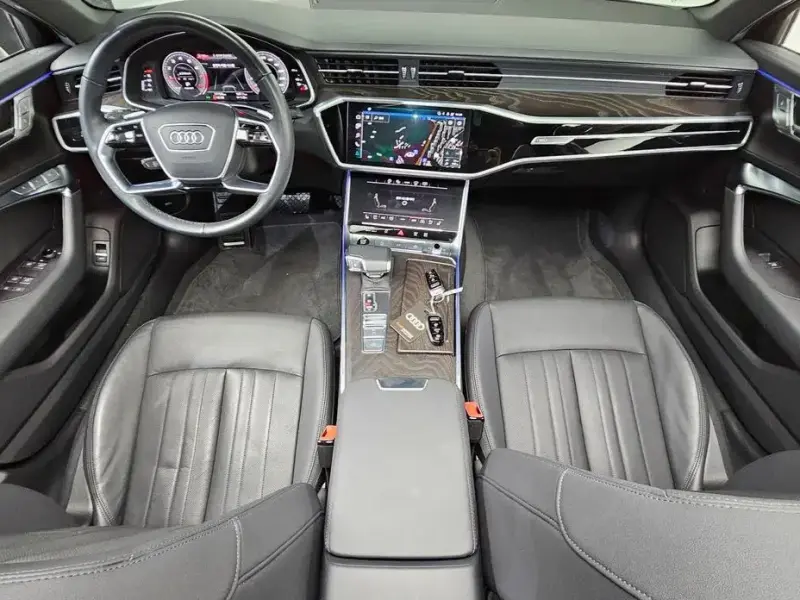 2023 Audi A6 с пробегом 17 758 км
