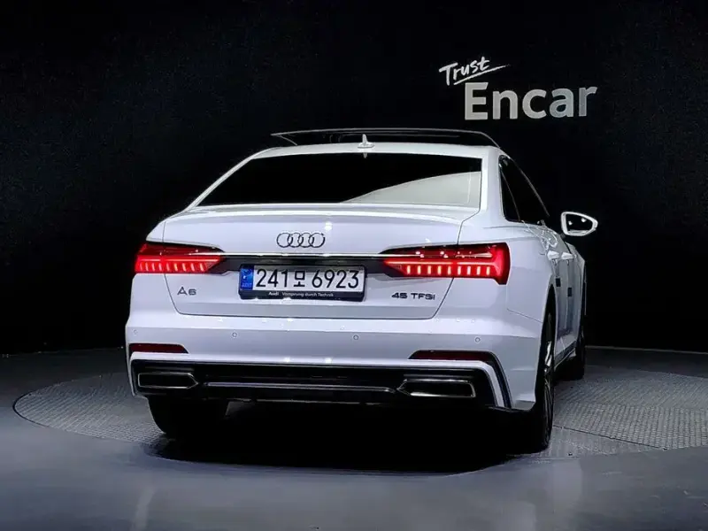 2023 Audi A6 с пробегом 35 003 км