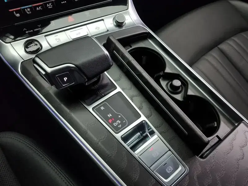 2023 Audi A6 с пробегом 35 003 км