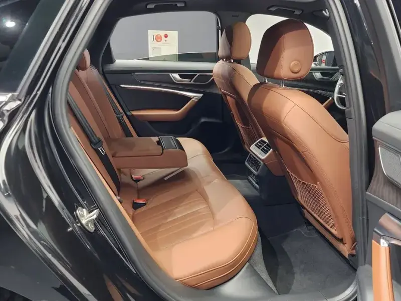 2023 Audi A6 с пробегом 41 206 км