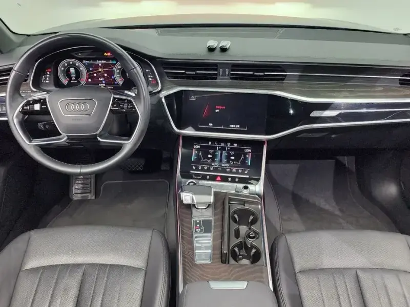 2023 Audi A6 с пробегом 36 336 км