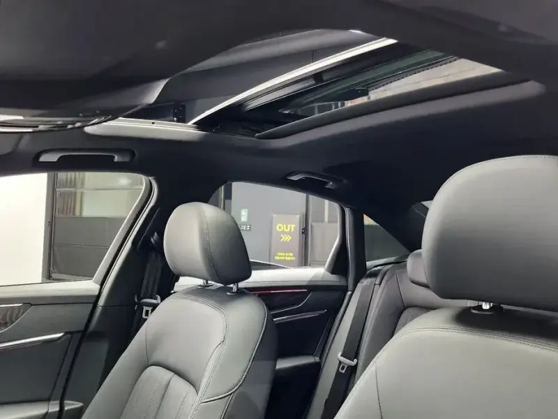 2023 Audi A6 с пробегом 36 336 км