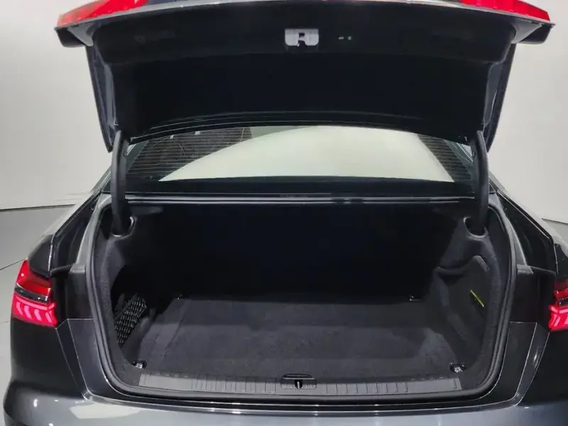 2023 Audi A6 с пробегом 36 336 км