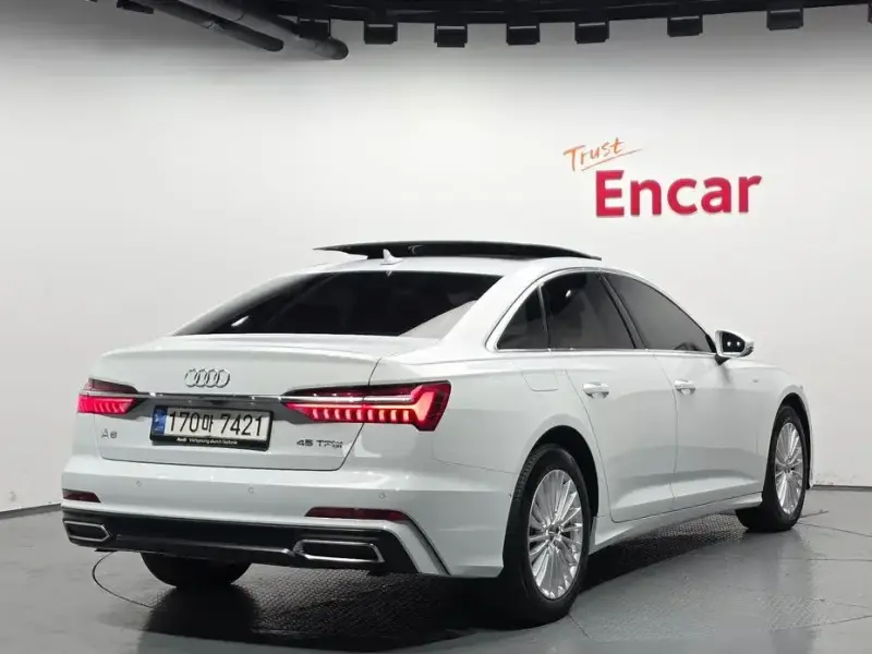 2020 Audi A6 с пробегом 25 697 км