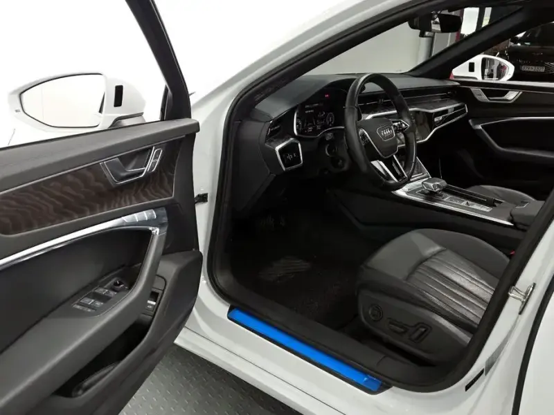 2020 Audi A6 с пробегом 25 697 км