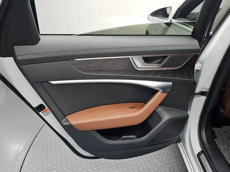 2020 Audi A6 с пробегом 69 466 км