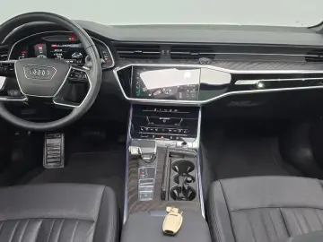 2023 Audi A6 с пробегом 49 531 км