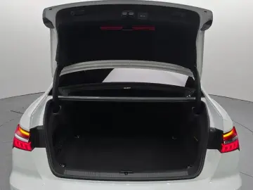 2023 Audi A6 с пробегом 49 531 км