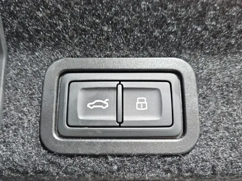 2021 Audi A6 с пробегом 59 031 км