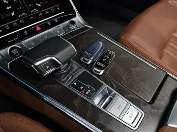 2023 Audi A6 с пробегом 49 378 км