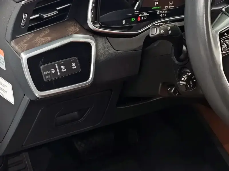 2023 Audi A6 с пробегом 49 378 км