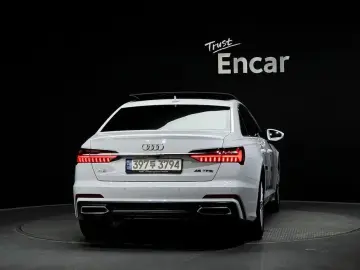2021 Audi A6 с пробегом 65 201 км