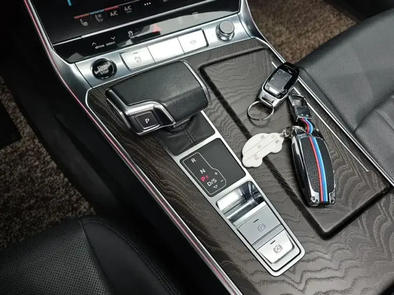 2021 Audi A6 с пробегом 65 201 км