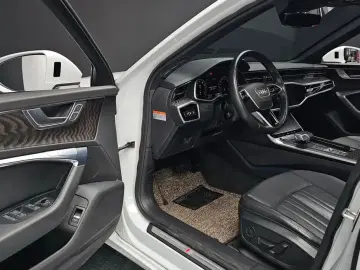 2021 Audi A6 с пробегом 65 201 км