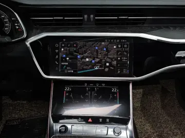 2021 Audi A6 с пробегом 65 201 км