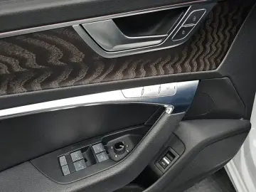 2021 Audi A6 с пробегом 65 201 км