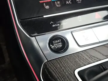 2021 Audi A6 с пробегом 65 201 км