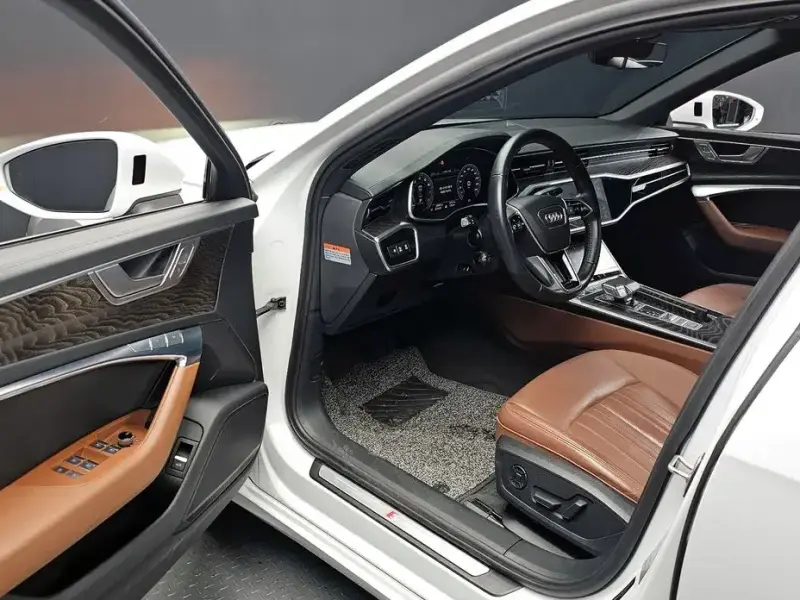 2020 Audi A6 с пробегом 56 367 км