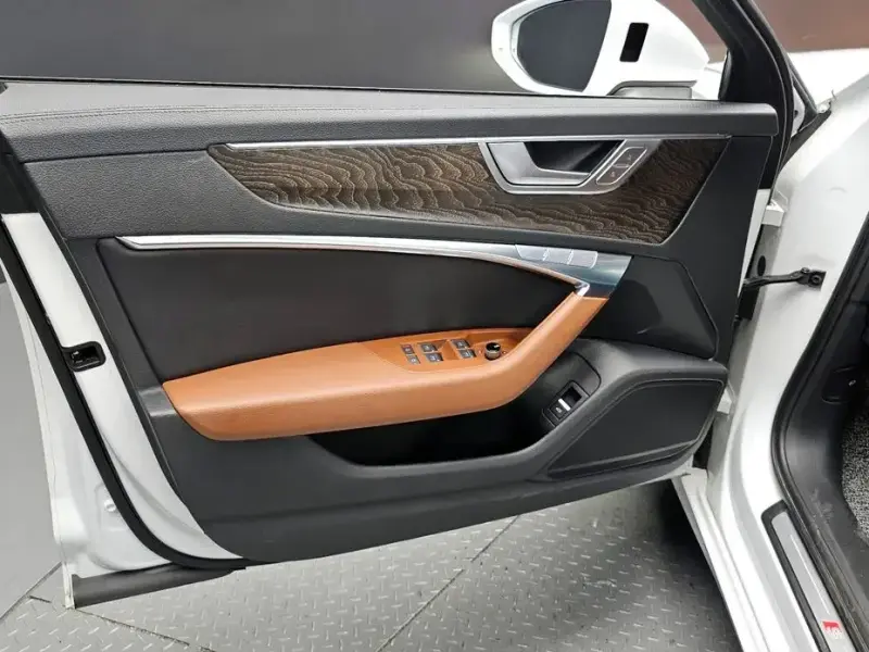 2020 Audi A6 с пробегом 56 367 км